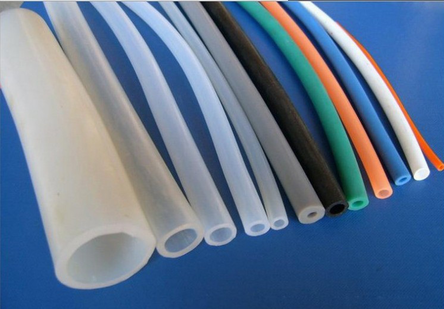 專業(yè)廠家生產(chǎn) 耐高溫密封條 異形硅膠條 硅膠發(fā)泡條_橡膠密封制品_列